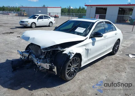 2019 Mercedes-Benz C 300 from USA, damaged, VIN 55SWF8DB9KU300657